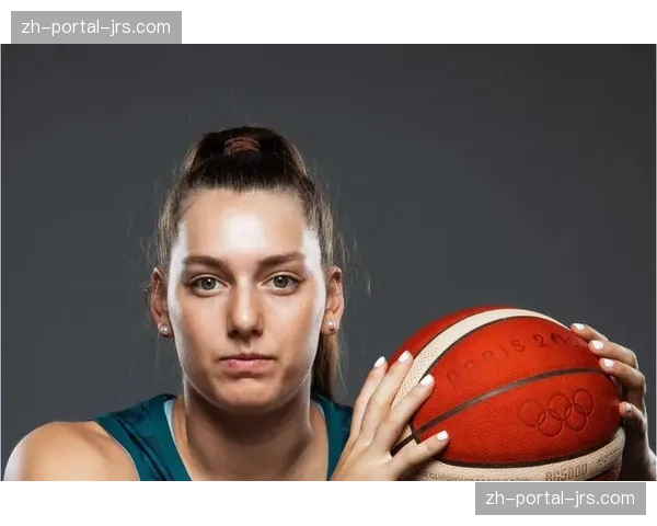 伊索贝尔·博拉斯正式签约亚特兰大梦想，成重要替补后卫